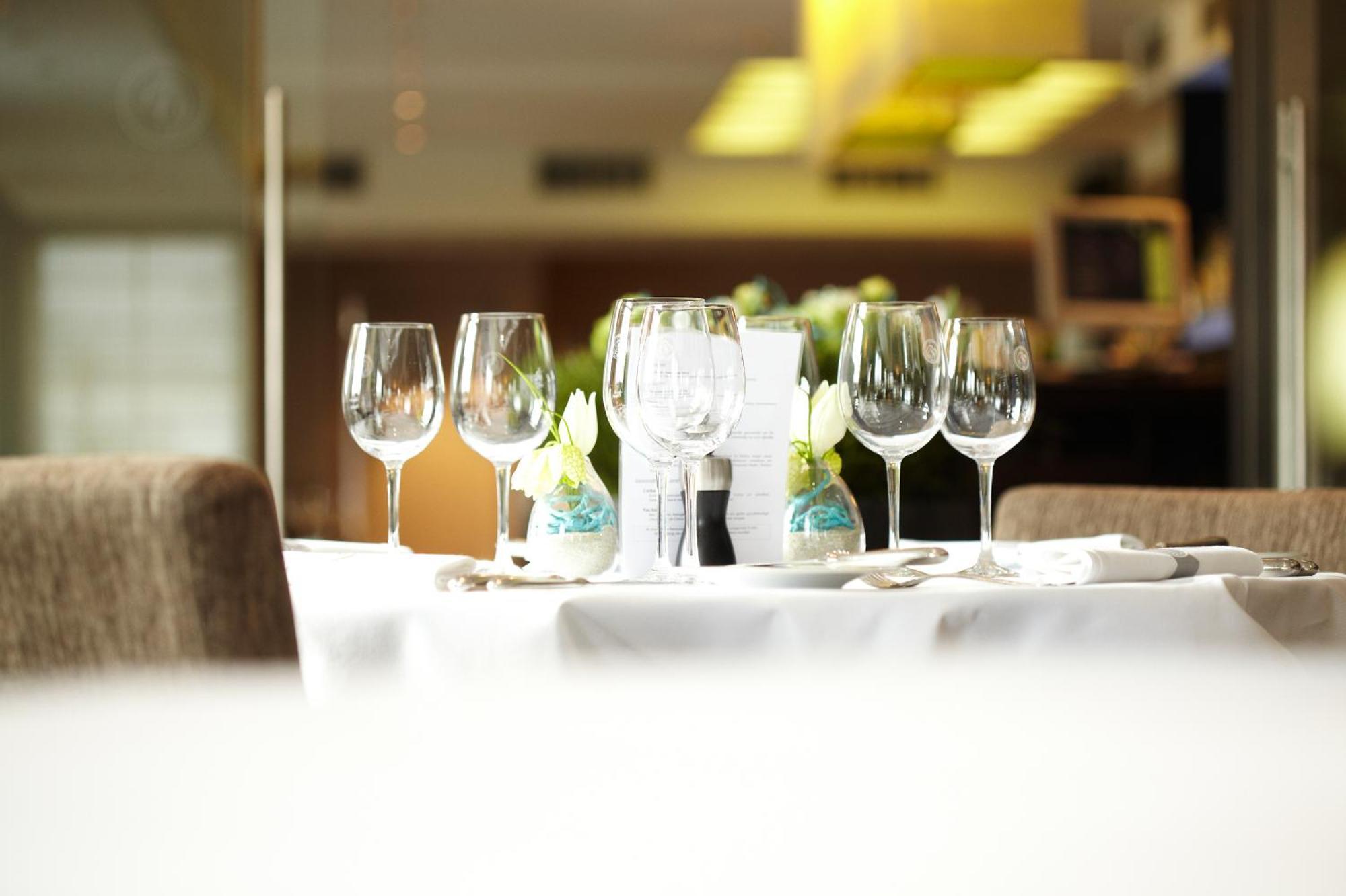 Biznis Hotel Локерен Экстерьер фото